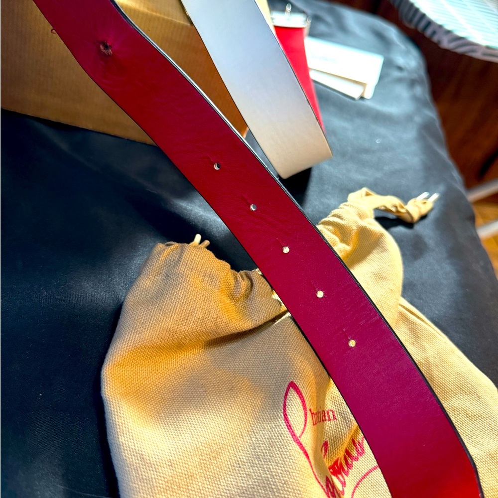 Authentic - Picture 9 of 12